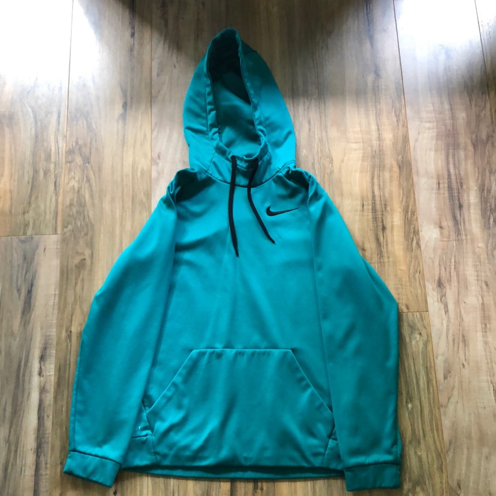 Small Nike hoodie